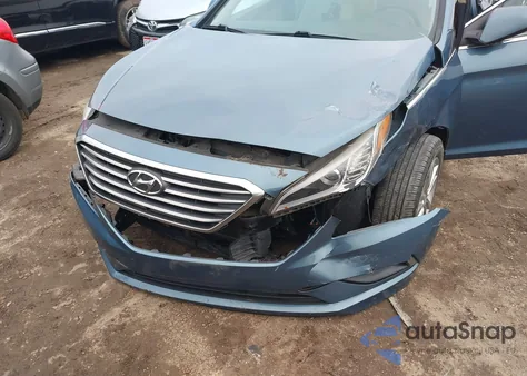 2015 Hyundai Sonata Se из США, поврежденный, VIN 5NPE24AF2FH150648